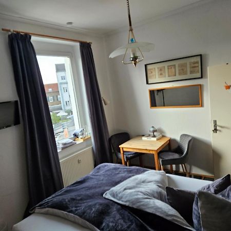 Koeln Vermietung Schwermer Buitenkant foto